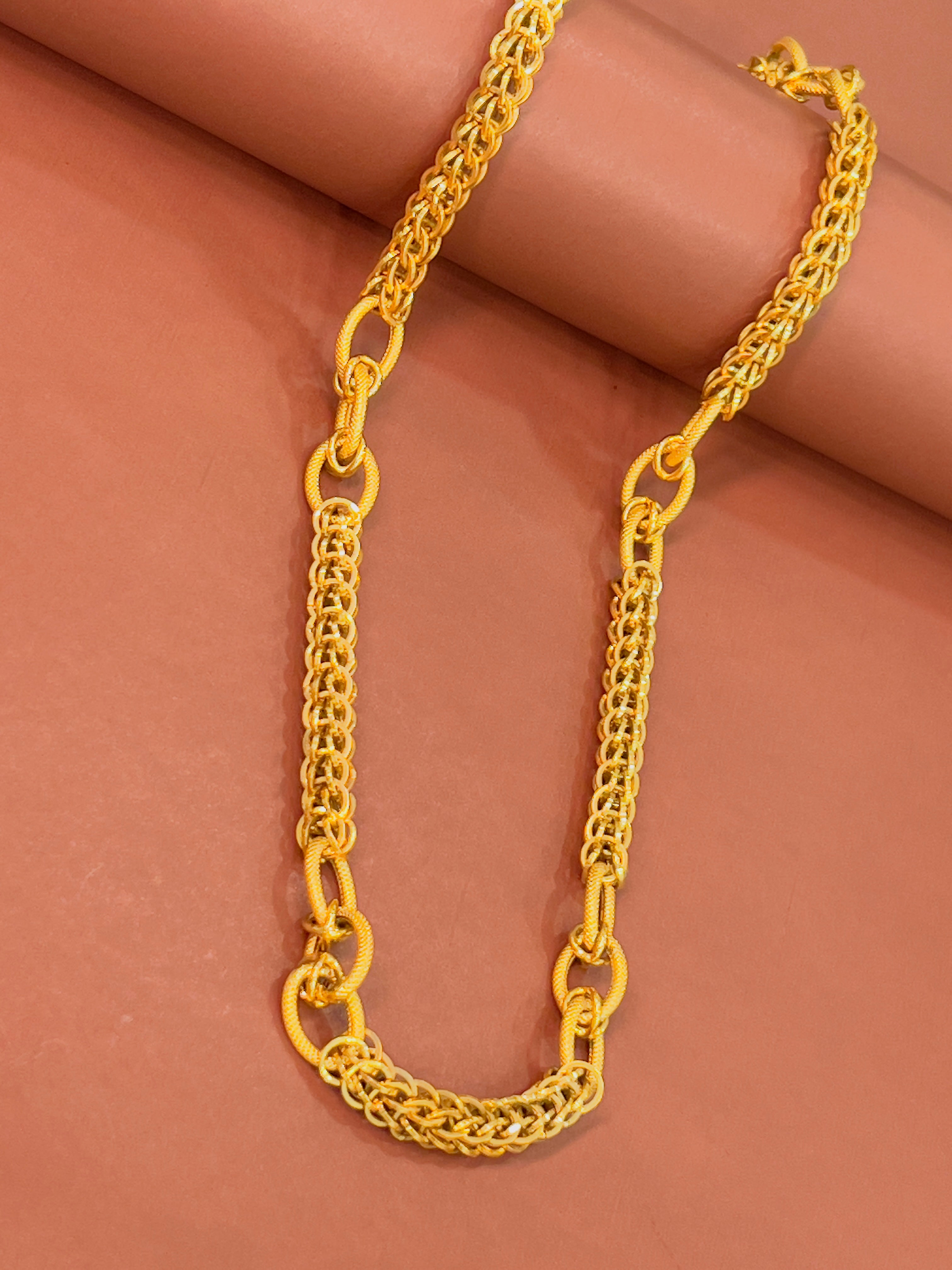 Golden Chain - GCH01