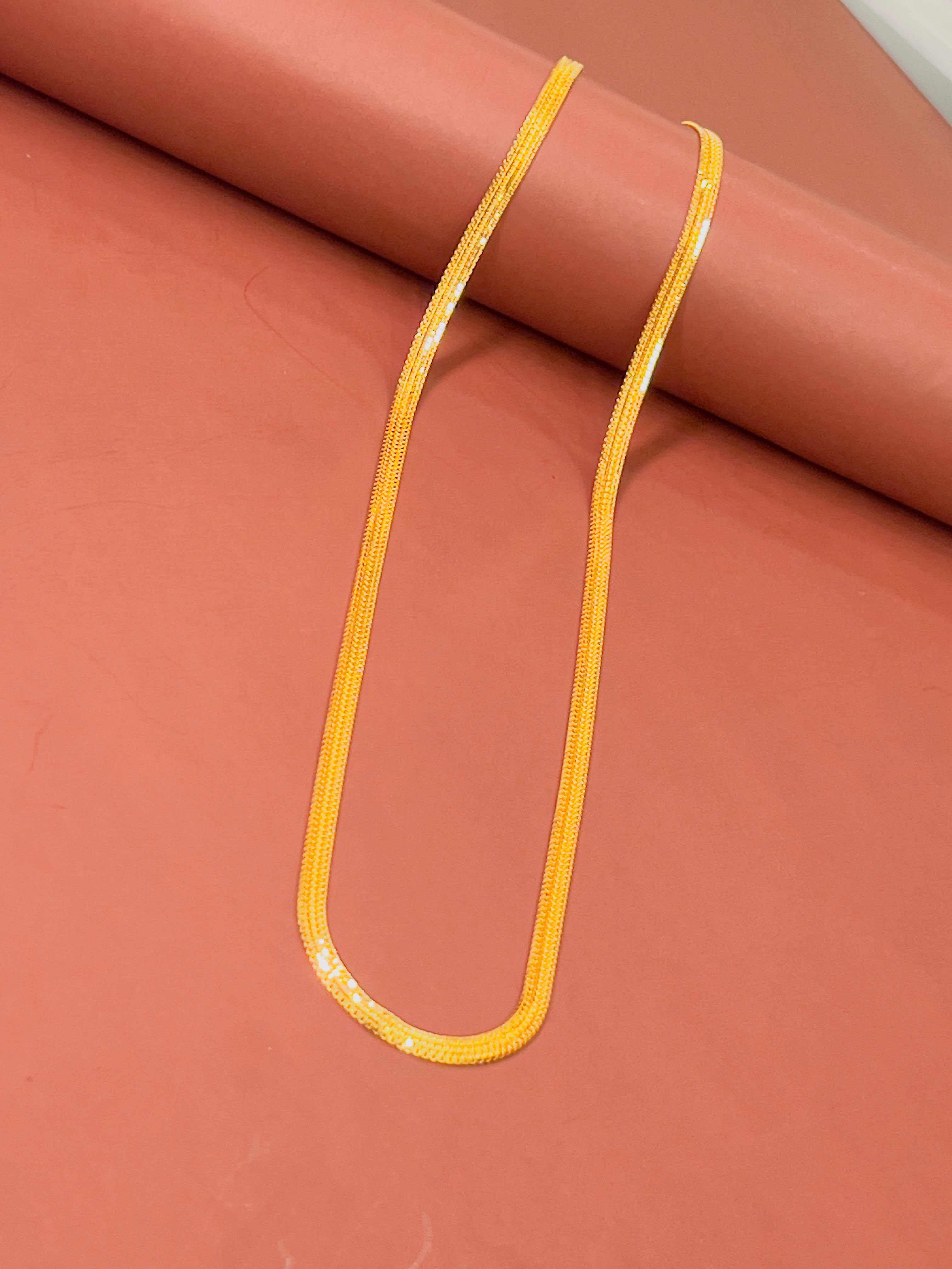 Golden Chain - GCH09